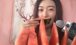 声控博主吃小瓜的视频,趣味视频引网友热议