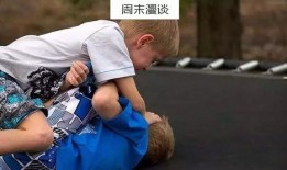 孩子打架父母吃瓜视频,父母旁观成“吃瓜群众”现场直击