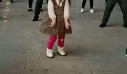 潍坊跳舞女孩原视频吃瓜,揭秘网络热议背后的真相