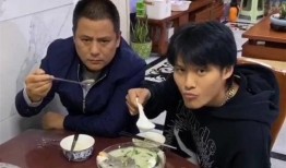 大杨爸吃瓜视频