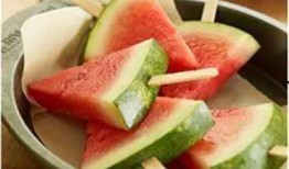 怎样切瓜吃才方便视频,便捷食用指南