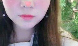 姐妹吃瓜样子自拍视频,欢乐瞬间尽收眼底