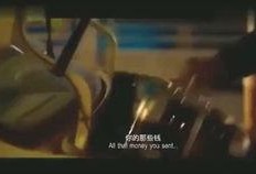 小鸟吃瓜配音片段视频,趣味配音演绎瓜熟蒂落瞬间