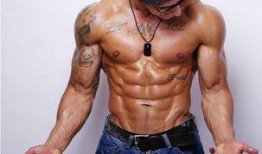 吃瓜网红腹肌男视频,揭秘健身达人日常