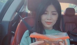 吃瓜少女刘翠华视频,揭秘娱乐圈幕后真相