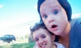 吃瓜小孩换脸视频,揭秘AI换脸视频的神奇魅力