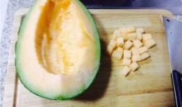 人家吃哈密瓜的视频,一起感受瓜香四溢的幸福时光