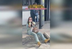 女子吃瓜逛景点视频大全