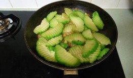 合掌瓜可以炒着吃吗视频,家常菜谱新选择