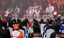 上春山合唱吃瓜视频,趣味横生，笑料百出