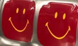 视频吃瓜文案搞笑图片高清