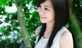 八组吃瓜少女臻臻视频,揭秘娱乐圈幕后故事