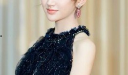 景甜吃瓜视频吃西红柿,西红柿成焦点，甜蜜瞬间引网友热议