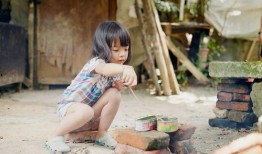 夏天吃瓜很多拍照视频,镜头下的甜蜜瞬间