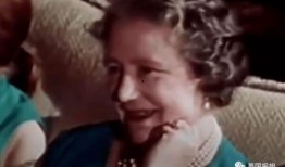 女王哭吃瓜视频,一场意外的“哭吃瓜”视频引发全网热议