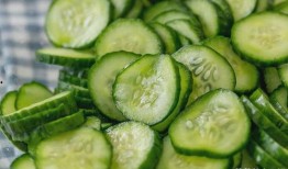 吃瓜的技巧视频,视频揭秘瓜界达人秘籍