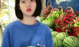 八岁姐姐吃瓜视频,萌态可掬萌翻网友