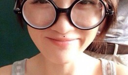 眼镜妹宿舍吃瓜原视频