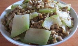 吃葫芦瓜炒肉拌饭好吗视频,营养美味一餐，轻松制作在家享