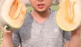 大小杨哥吃哈密瓜视频,甜蜜滋味，欢乐共享