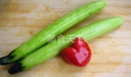 什么瓜要削成皮吃呢视频,揭秘“什么瓜”削皮食用的独特魅力