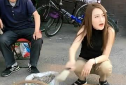 吃瓜搞笑视频大全,让你笑到肚子疼