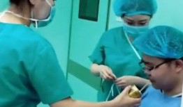 抖音吃内脏瓜最新视频,揭秘吃内脏瓜的独特魅力与烹饪技巧