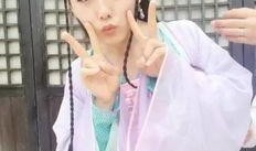 博主吃瓜男扮女装视频,男扮女装视频背后的故事